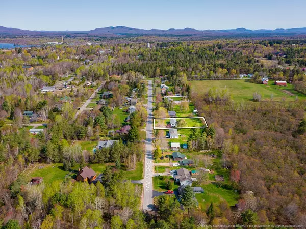 Tupper Lake, NY 12986,37 Becky AVE