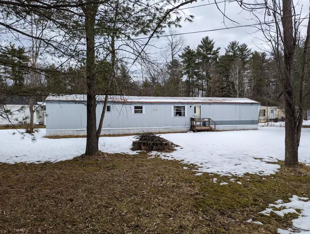 Willsboro, NY 12996,14 Oak AVE