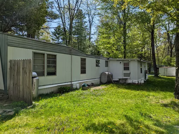 Willsboro, NY 12996,14 Spruce AVE