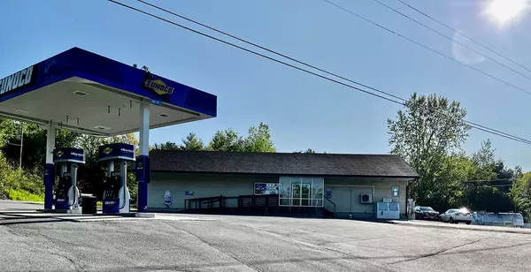 Schuyler Falls, NY 12985,933 Norrisville RD