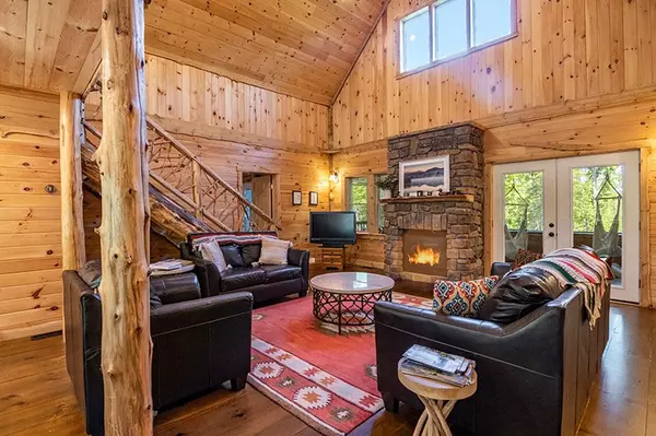 Elizabethtown, NY 12932,230 Lower Pond WAY