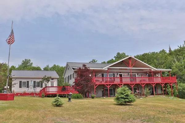 563 Nashville RD, Saranac, NY 12981