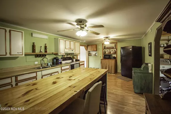 Saranac, NY 12991,1694 Hardscrabble RD