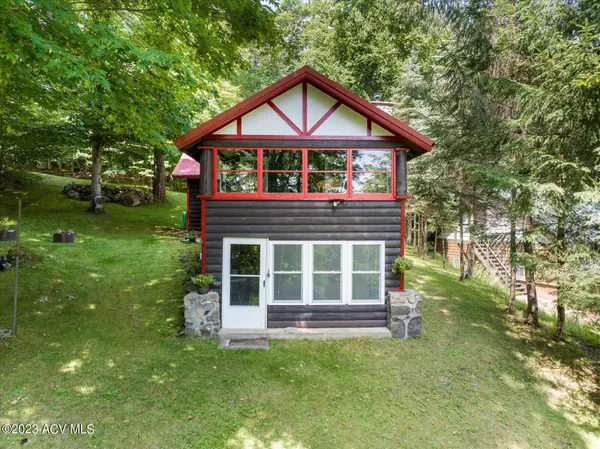 Old Forge, NY 13420,160 Dakota DR