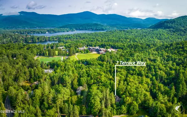 Lake Placid, NY 12946,7 Terrace WAY