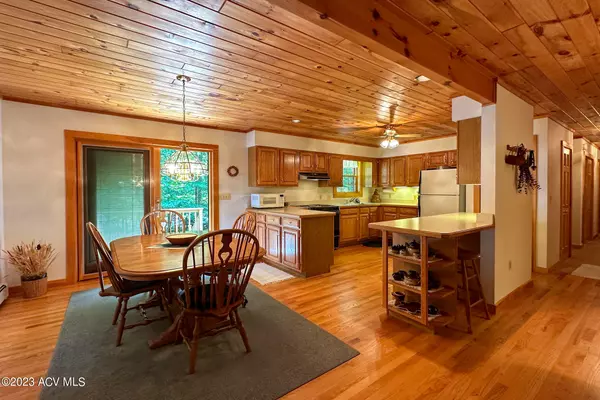 Old Forge, NY 13420,205 Fletcher RD