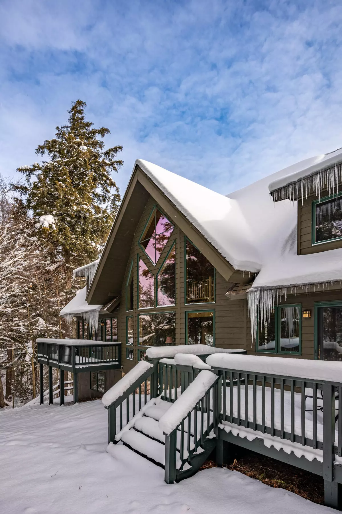 Old Forge, NY 13420,169 Pine Acres RD N