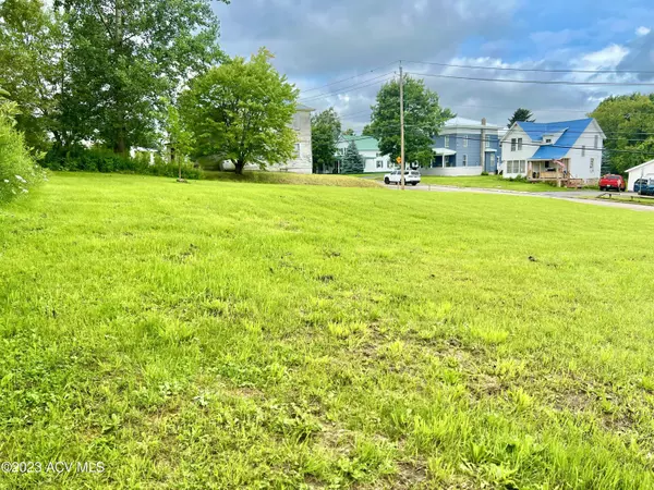 Chateaugay, NY 12920,242 Main ST