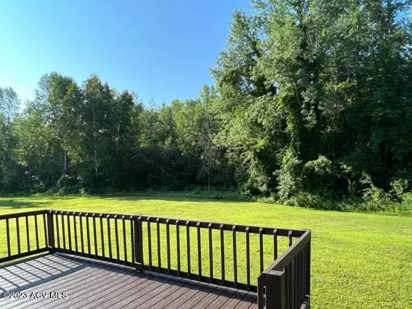 Morrisonville, NY 12962,43 Broadwell Road RD