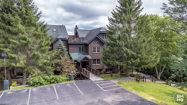 316 Whiteface Inn LN ##45, Lake Placid, NY 12946