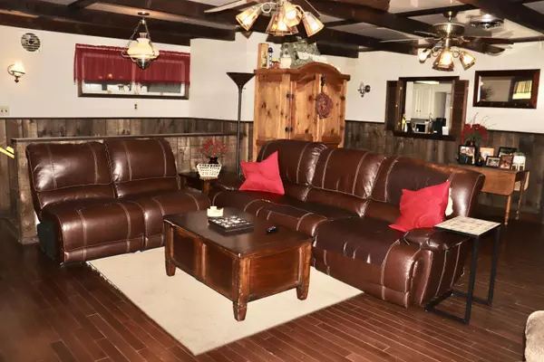 Schuyler Falls, NY 12985,920 Peasleeville RD