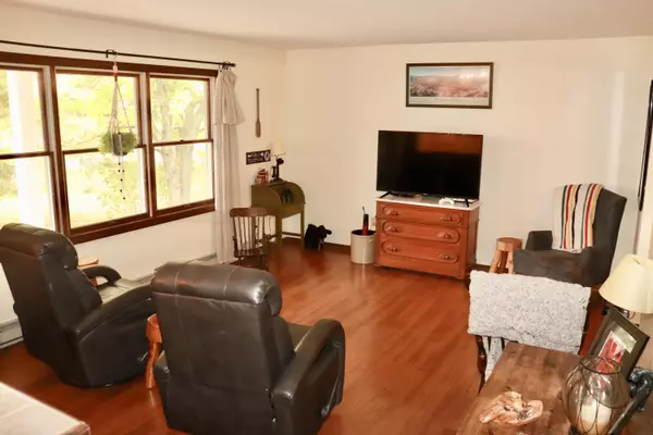 Morrisonville, NY 12962,10 Leander LN