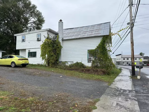 31 Main ST, Norfolk, NY 13667