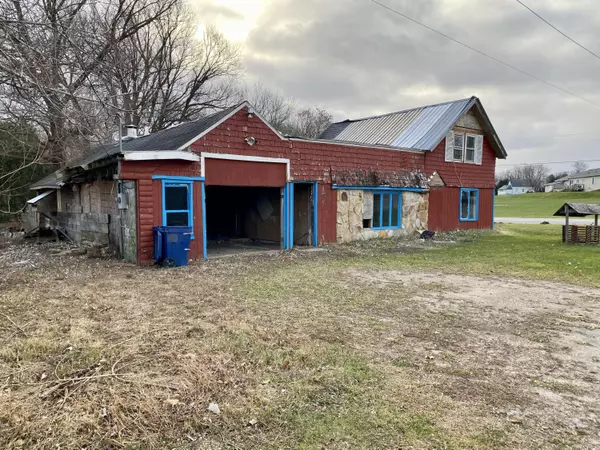 West Chazy, NY 12992,12 Ingraham RD