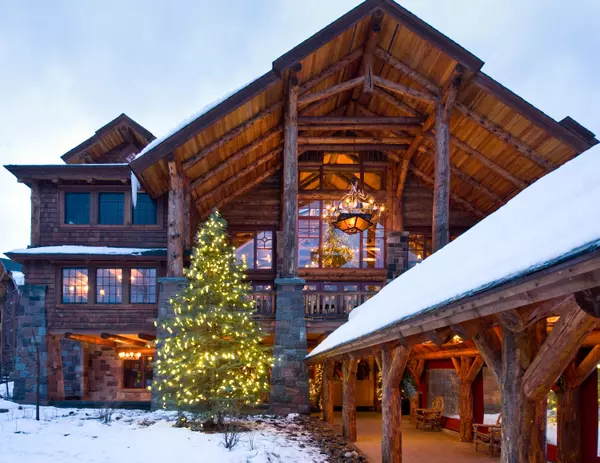 Lake Placid, NY 12946,7 Whiteface Inn LN #115/117
