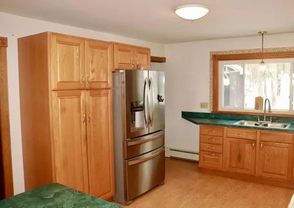 Morrisonville, NY 12962,659 General Leroy Manor RD