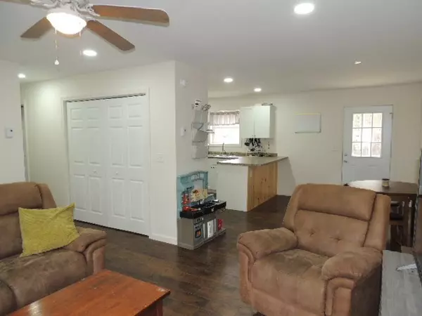 Keeseville, NY 12944,106 Hill ST