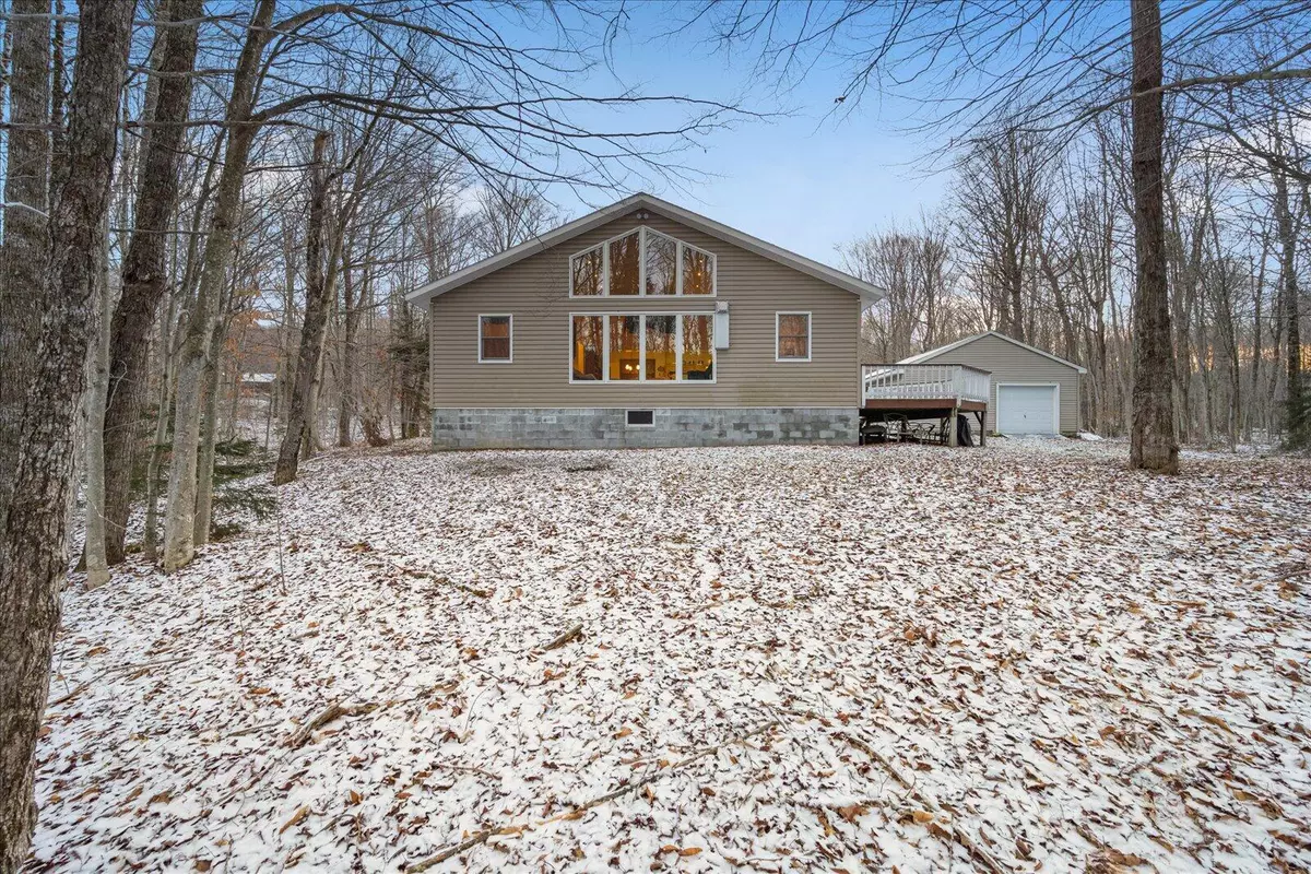 Inlet, NY 13360,57 Uncas RD