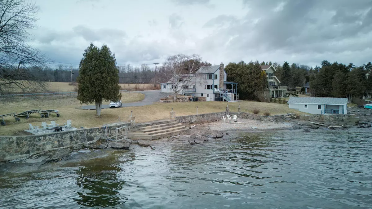 Peru, NY 12972,3666 US-9