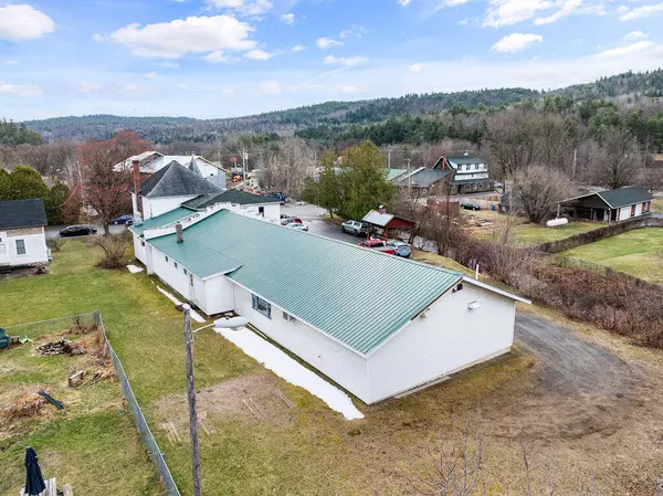 Au Sable Forks, NY 12912,11 McCrea ST