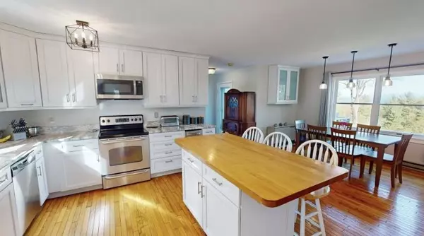 Keeseville, NY 12944,209 Trembleau Road