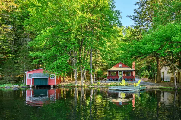 Old Forge, NY 13420,135 Forest TRL