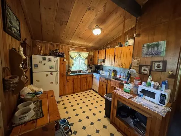 Indian Lake, NY 12842,6184 NY-30