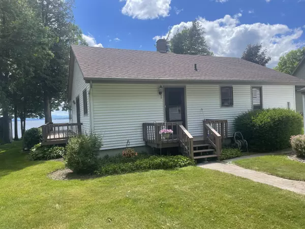 Plattsburgh, NY 12901,16 Layman LN