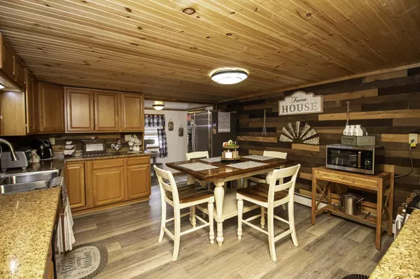 Keeseville, NY 12944,1872 Main ST