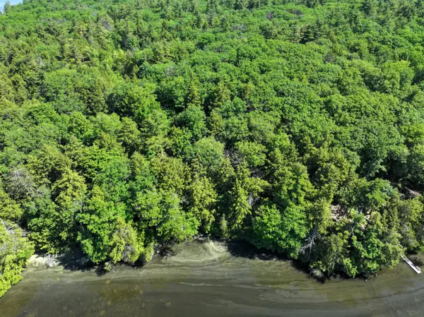 Willsboro, NY 12996,0 Beaver Way