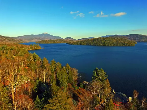 Lake Placid, NY 12946,28 Overlook WAY