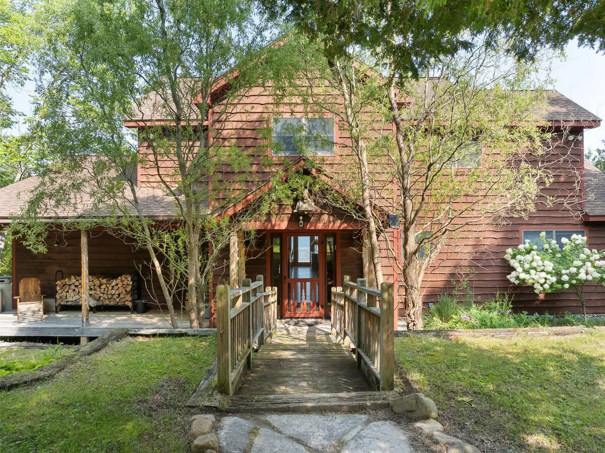 Au Sable Forks, NY 12912,148 Island RD