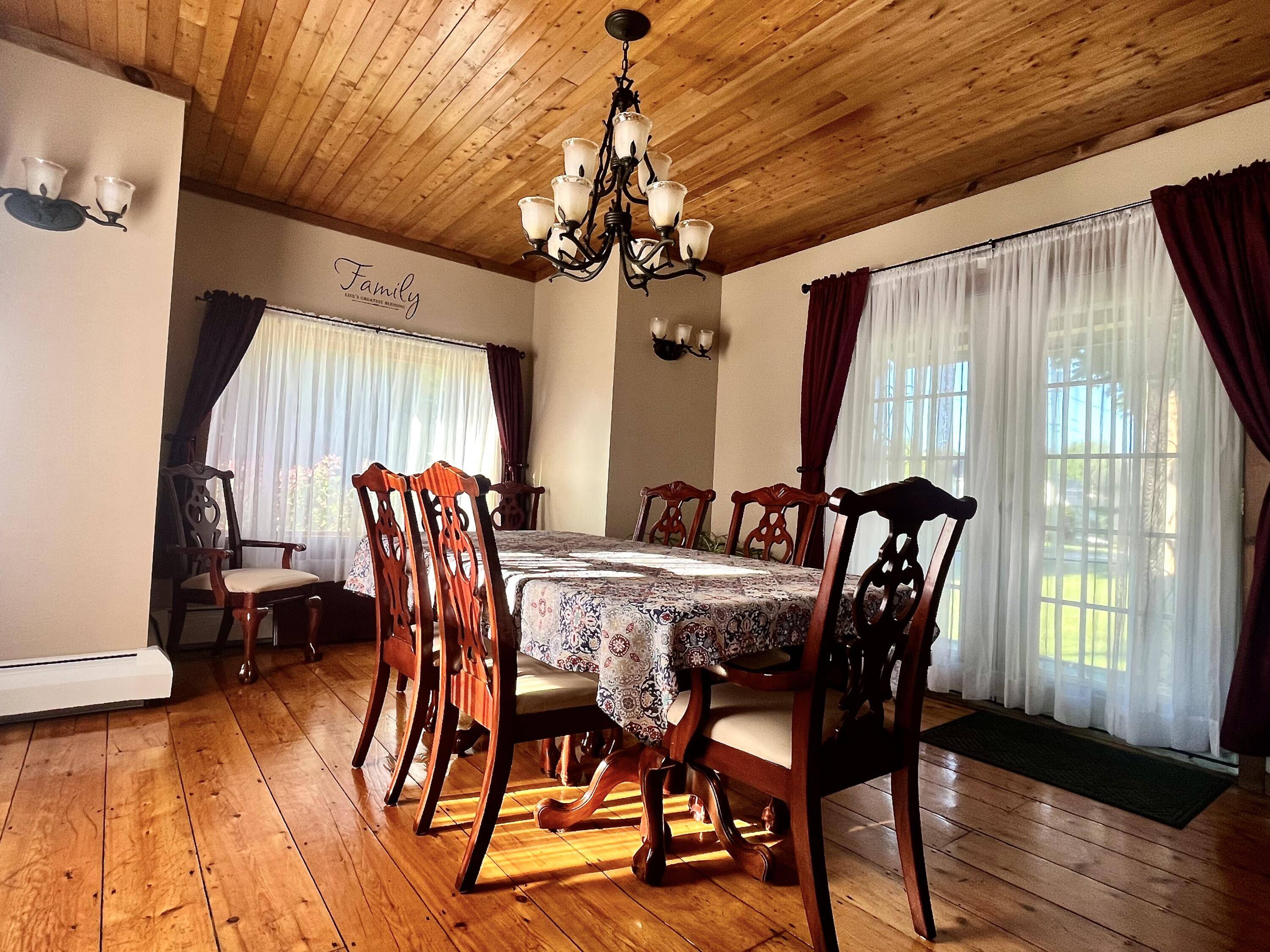 Brushton, NY 12916,11 Grove St ST