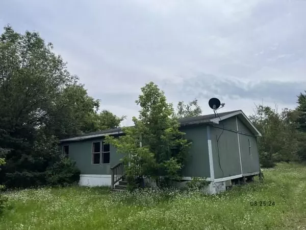 Altona, NY 12910,158 Joe Wood Rd