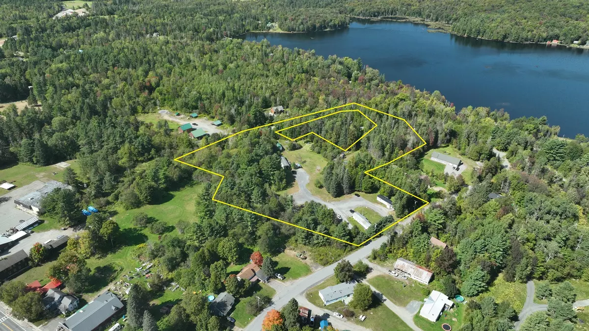 Indian Lake, NY 12842,127 Bennett RD #A-E