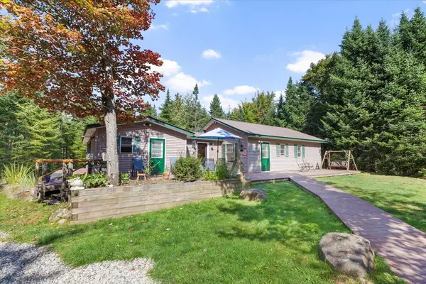 Indian Lake, NY 12842,277 Evergreen