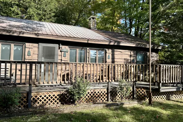 Eagle Bay, NY 13331,108 Big Moose RD