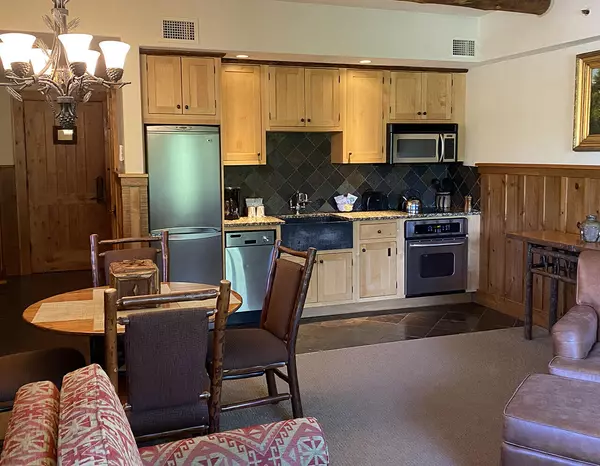 Lake Placid, NY 12946,7 Whiteface Inn Lane unit 214