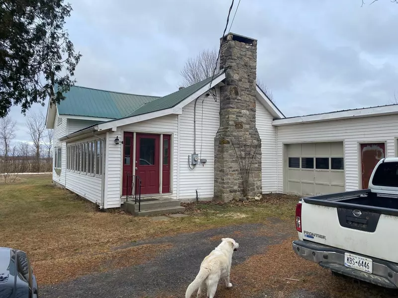 421 County Route 20, Constable, NY 12926