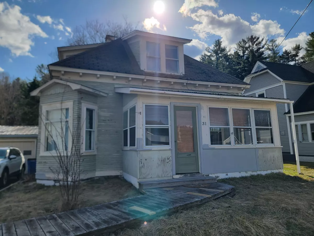 Au Sable Forks, NY 12912,31 Broad ST