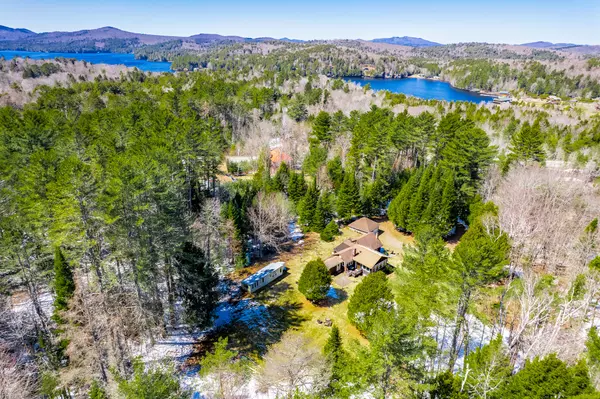 371 Lake St, Saranac Lake, NY 12983