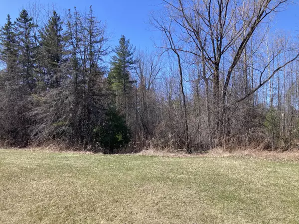 13 Superior DR, Plattsburgh, NY 12901