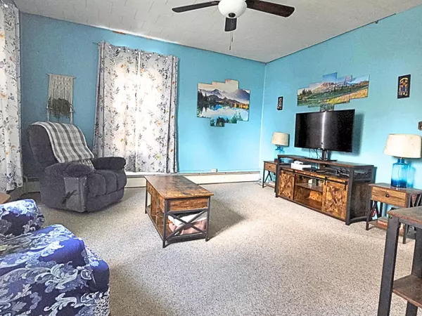 Malone, NY 12953,41 Edward ST