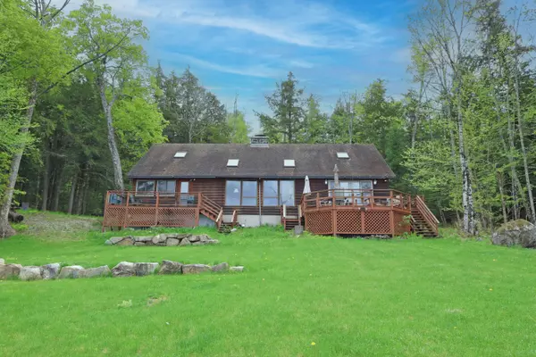 745 Adirondack RD, Schroon Lake, NY 12870
