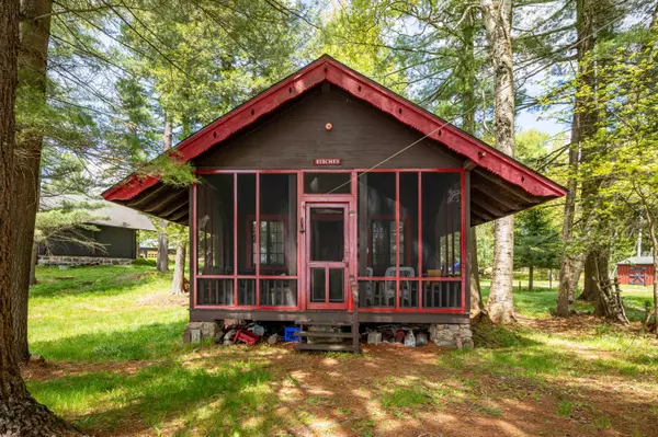 2479 North Point Road RD, Long Lake, NY 12847