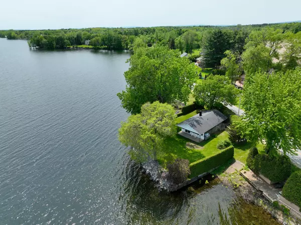 Chazy, NY 12921,1366 Lake Shore Road