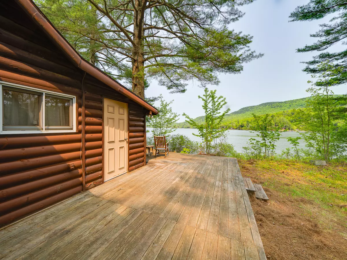 Long Lake, NY 12847,59 Alice Bissell LN