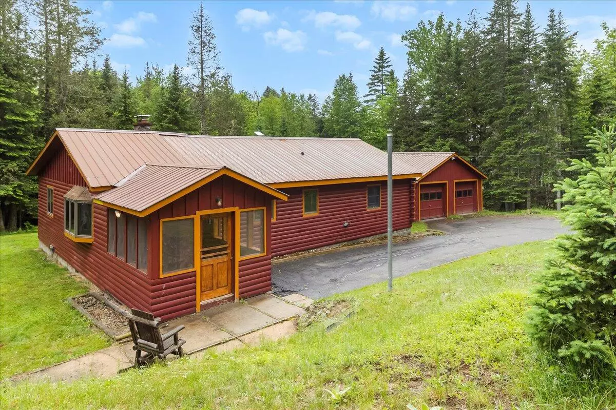 Indian Lake, NY 12842,111 Hyde Point RD