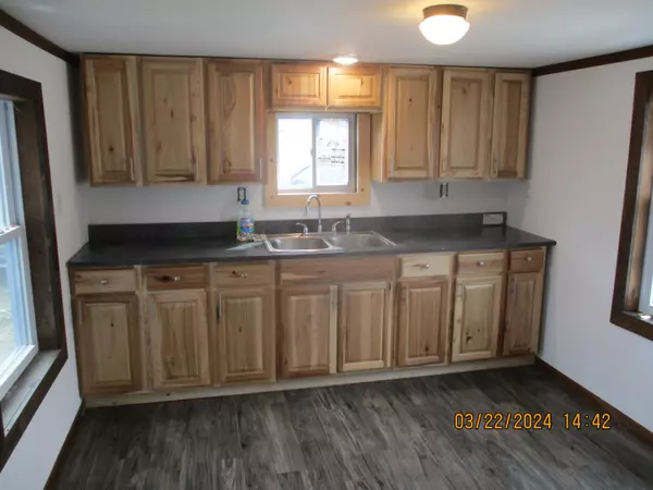 Chateaugay, NY 12920,31 River ST