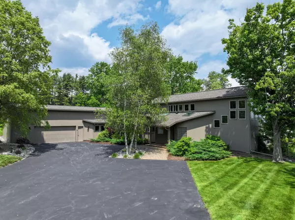 Chazy, NY 12921,1646 Lake Shore RD